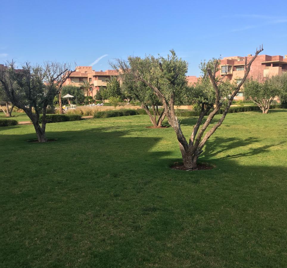 Appartement De Luxe Avec Jardin Prive Marrakesch Exterior foto